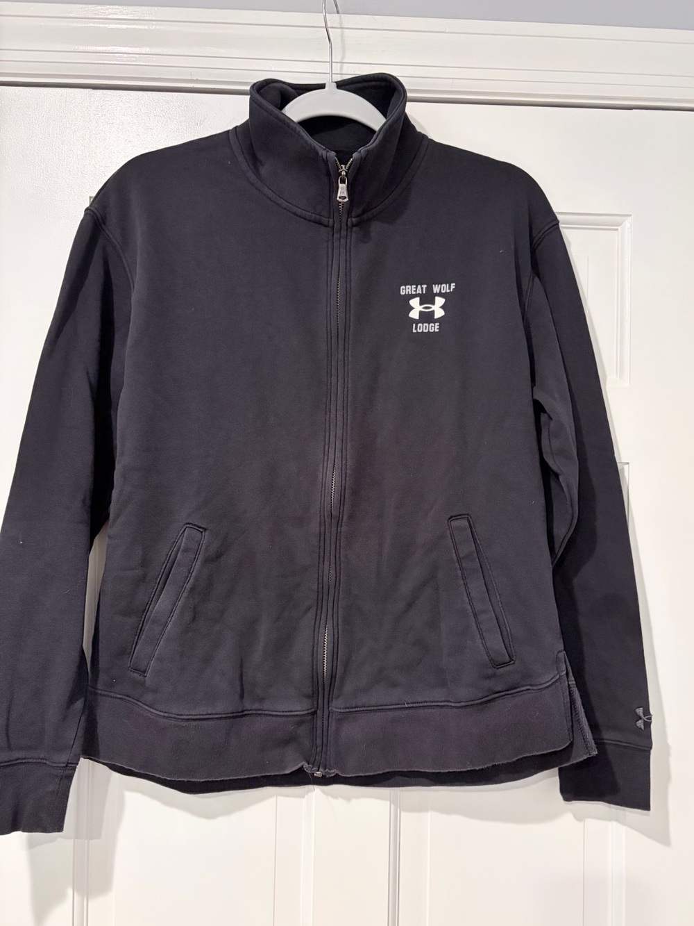 Under Armour Great Wolf Lodge Full Zip Sweatshirt Jacket Women’s Medium Black